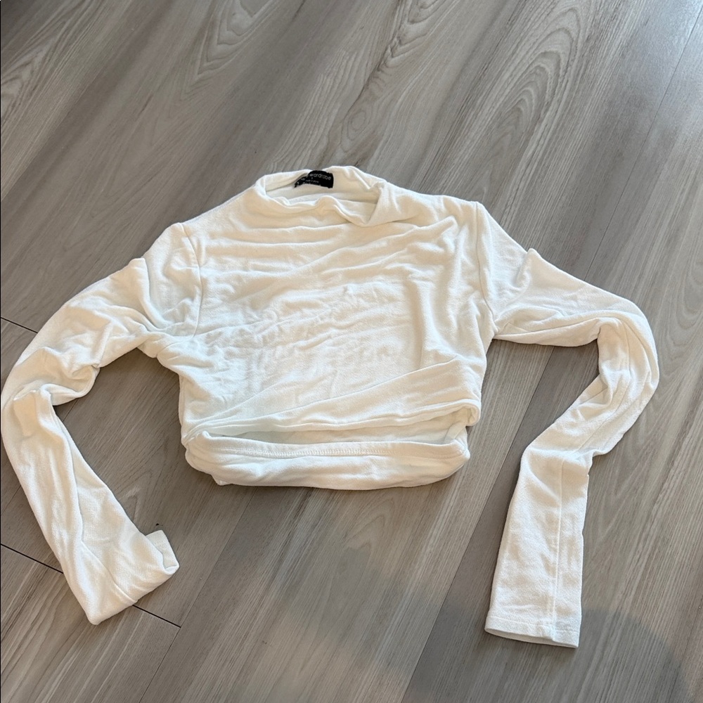 Elegant White Long Sleeve Top